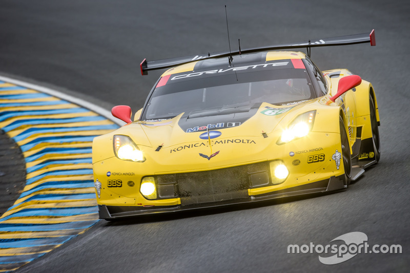 40: Chevrolet Corvette C7-R (№64): Оливер Гэвин, Томми Милнер, Джордан Тейлор