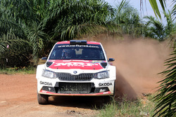 Gaurav Gill, Glenn MacNeall, Skoda Fabia R5, Team MRF