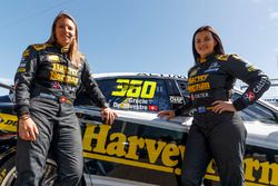 Simona de Silvestro y Renee Gracie, Harvey Norman Supergirls Nissan