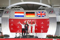 Podium: race winner Nico Rosberg, Mercedes AMG F1, second place Max Verstappen, Red Bull Racing, third place Lewis Hamilton, Mercedes AMG F1 and Andrew Shovlin, Mercedes AMG F1 Engineer