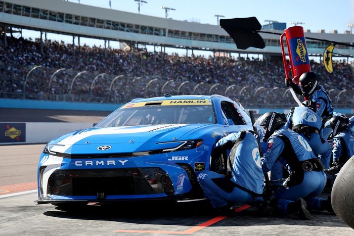 Denny Hamlin, Joe Gibbs Racing Toyota