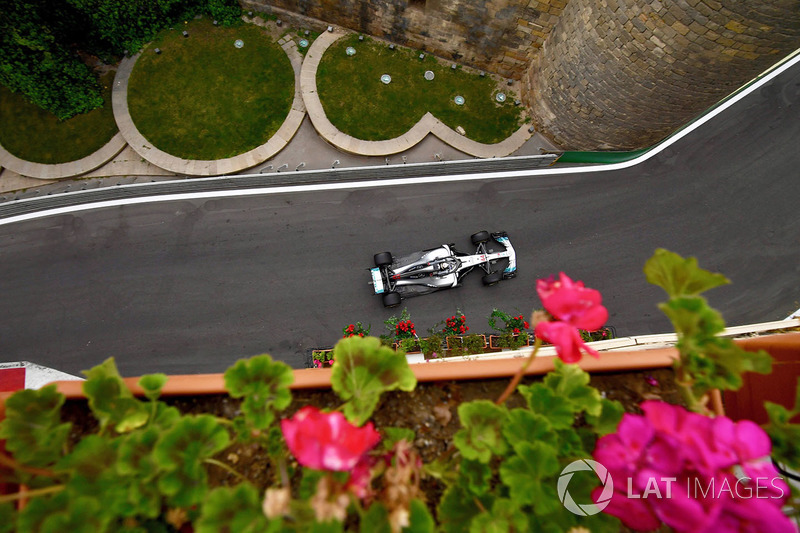 Lewis Hamilton, Mercedes-AMG F1 W09 EQ Power