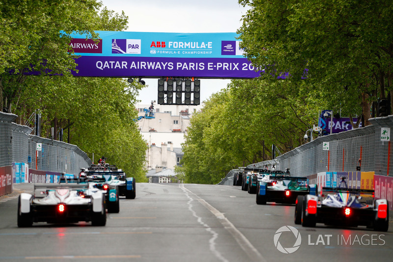 Prova di partenza con Jose Maria Lopez, Dragon Racing, Felix Rosenqvist, Mahindra Racing