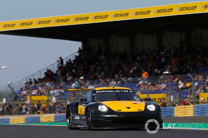 #56 Team Project 1 Porsche 911 RSR: Jorg Bergmeister, Patrick Lindsey, Egidio Perfett