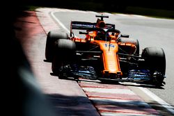 Fernando Alonso, McLaren MCL33.