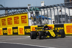 Карлос Сайнс, Renault Sport F1 Team RS18