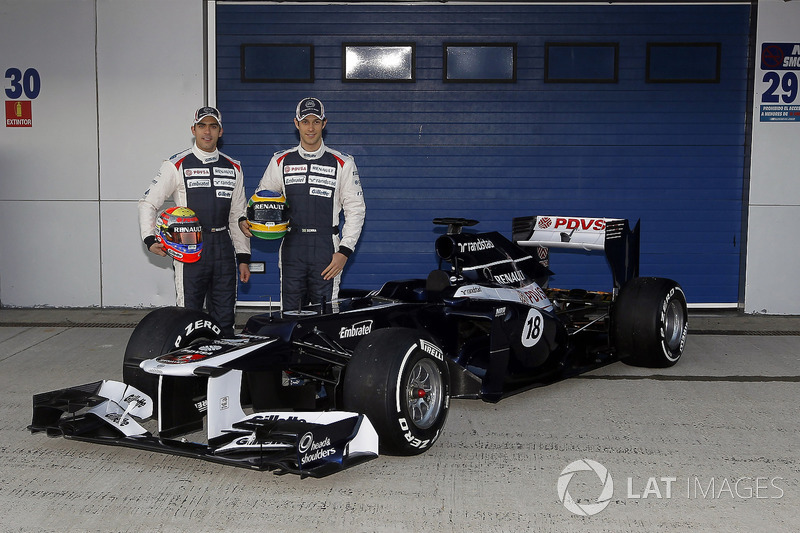 Bruno Senna and Pastor Maldonado pose with the new Williams FW34