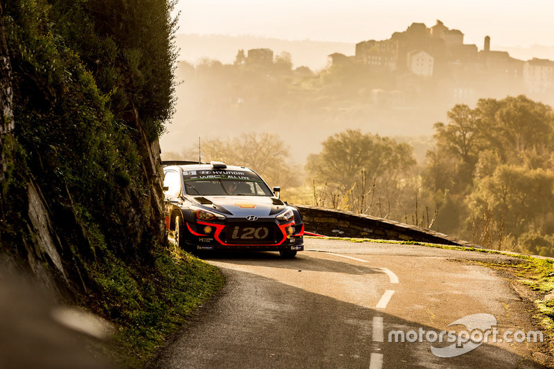 Thierry Neuville, Nicolas Gilsoul, Hyundai Motorsport Hyundai i20 Coupe WRC