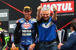 Le podium : Michael van der Mark, Toprak Razgatlioglu, Jonathan Rea