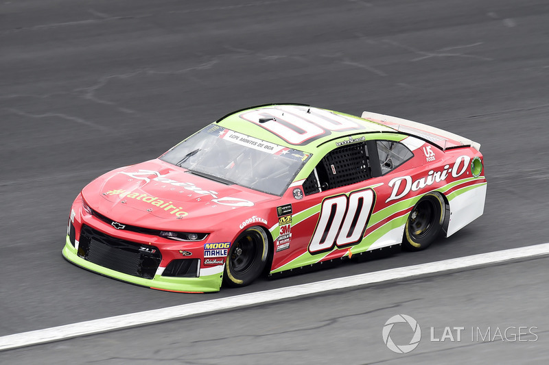 35. Landon Cassill, StarCom Racing, Chevrolet Camaro DAIRI-O