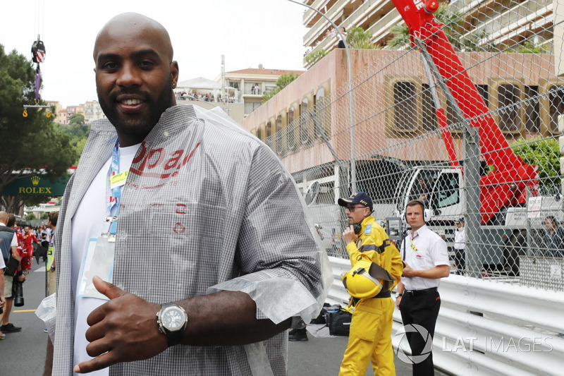 El campeón mundial de judo Teddy Riley en la grilla