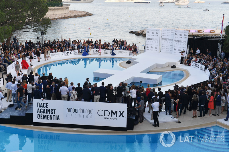 Aspects del Amber Lounge Fasion Show