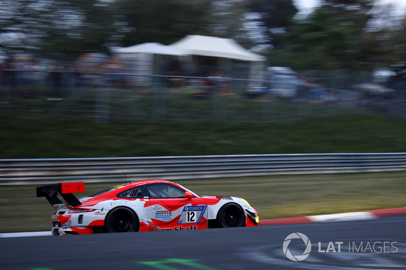 #12 Manthey Racing Porsche 911 GT3 R: Otto Klohs, Lars Kern, Dennis Olsen, Philipp Frommenwiler