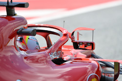 Sebastian Vettel, Ferrari SF71H con espejo en halo