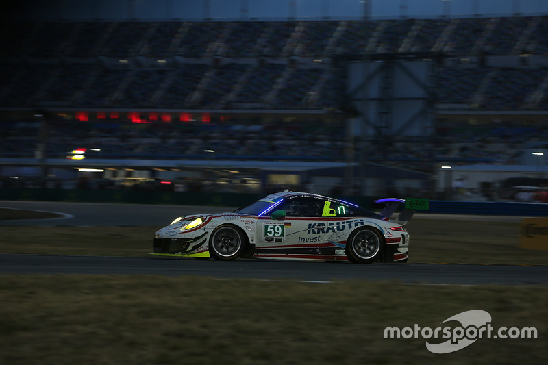 #59 Manthey Racing Porsche 911 GT3 R: Steve Smith, Randy Walls, Harald Proczyk, Sven Müller, Matteo Cairoli