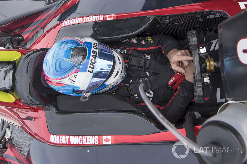 18. <img src="https://cdn-9.motorsport.com/static/img/cfp/0/0/0/0/39/s3/canada-2.jpg" alt="" width="20" height="12" /> Роберт Уикенс, Schmidt Peterson Motorsports Honda
