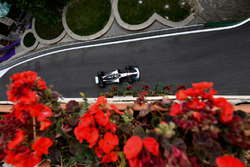 Льюис Хэмилтон, Mercedes AMG F1 W09