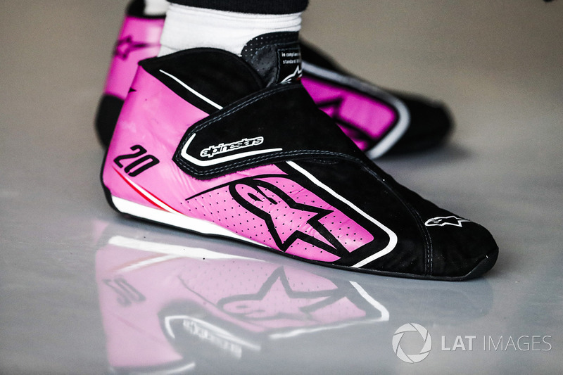 Le scarpe di Kevin Magnussen, Haas F1 Team