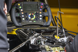 Le volant de la Renault Sport F1 Team R.S. 18