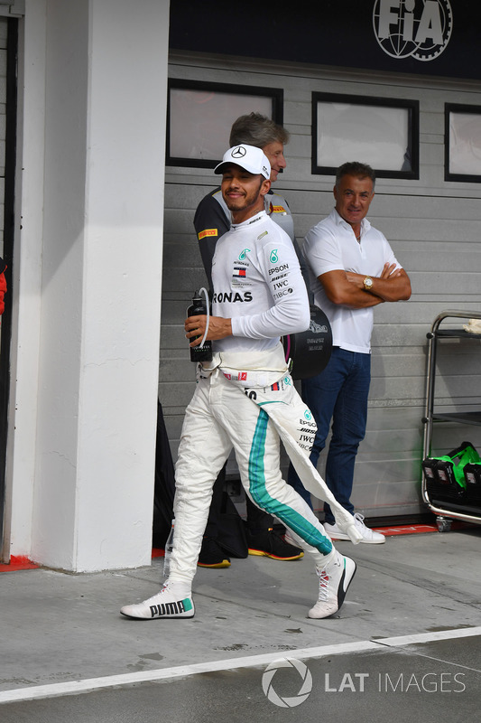 Lewis Hamilton, Mercedes-AMG F1 in parc ferme