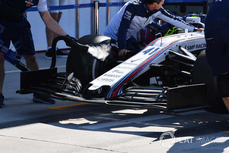 Williams FW41 ön kanat
