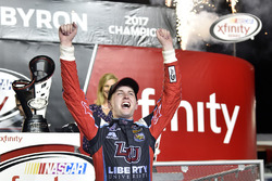 2017 champion William Byron, JR Motorsports Chevrolet