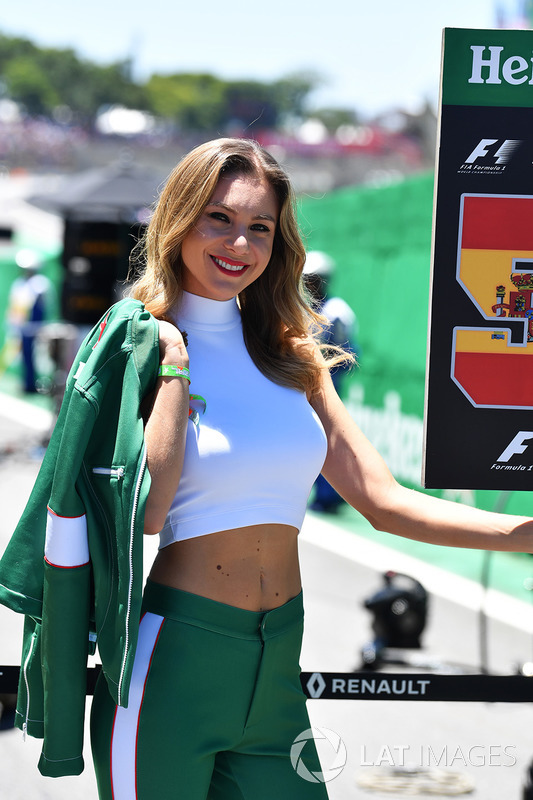 Grid girl