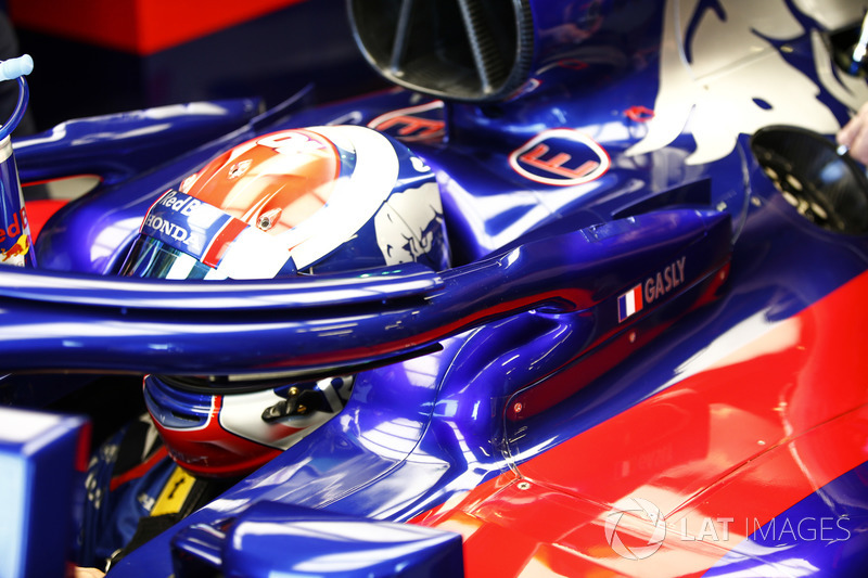 Halo на Toro Rosso STR13