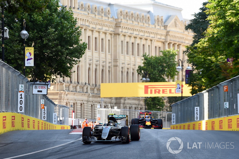 2016 Nico Rosberg, Mercedes (Baku)