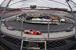 Kyle Busch, Joe Gibbs Racing, Toyota Camry Skittles