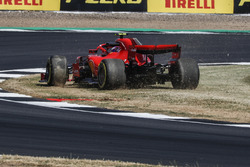 Kimi Raikkonen, Ferrari SF71H spins