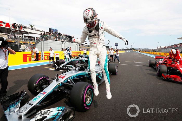 Vuelve a la pole en Francia