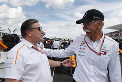 Zak Brown, Executive Director, McLaren Technology Group, and Dr Dieter Zetsche, CEO, Mercedes Benz, on the grid