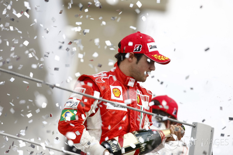 Podio: segundo lugar Felipe Massa, Ferrari
