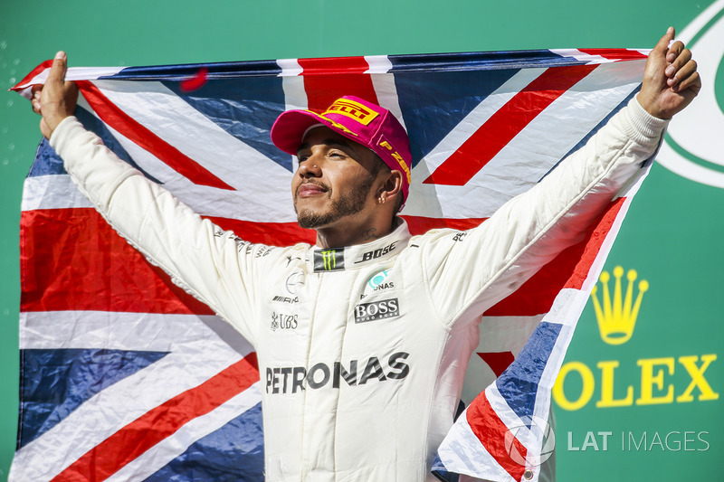 Lewis Hamilton: 113 gün