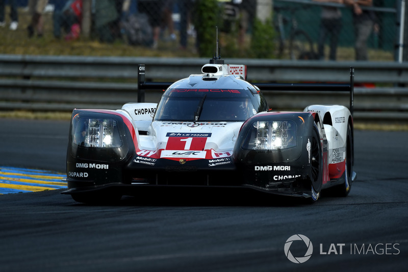 #1 Porsche Team Porsche 919 Hybrid: Neel Jani, Andre Lotterer, Nick Tandy