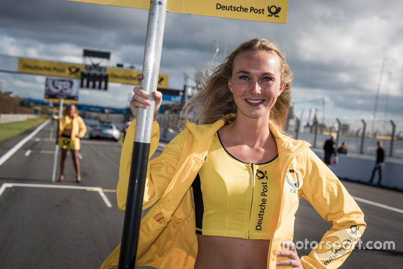 Grid girl