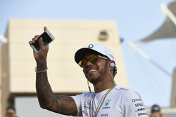 Льюис Хэмилтон, Mercedes AMG F1
