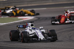 Фелипе Масса, Williams FW40, Кими Райкконен, Ferrari SF70H