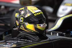 Helm van Lando Norris, Carlin Dallara F317 - Volkswagen