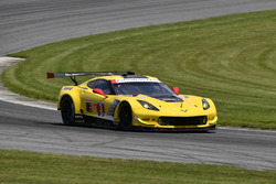 #3 Corvette Racing Chevrolet Corvette C7.R: Antonio Garcia, Jan Magnussen