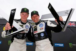 Podium: winner Petter Solberg, PSRX Volkswagen Sweden, second place Johan Kristoffersson, Volkswagen Team Sweden