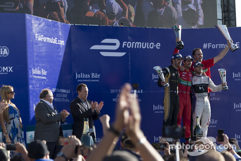 Podium: Lucas di Grassi, ABT Schaeffler Audi Sport, Jean-Eric Vergne, Techeetah. and Sam Bird, DS Virgin Racing