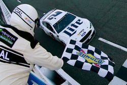 Brad Keselowski, Team Penske Ford takes the win