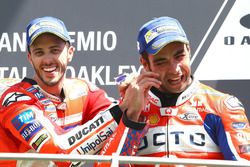 Подиум: Андреа Довициозо, Ducati Team, и Данило Петруччи, Pramac Racing