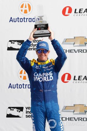 Podium : le deuxième Scott Dixon, Chip Ganassi Racing Honda