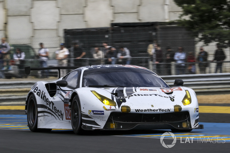 #62 Scuderia Corsa Ferrari 488 GTE: Cooper MacNeil, William Sweedler, Townsend Bell