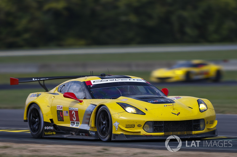 #3 Corvette Racing Chevrolet Corvette C7.R: Antonio Garcia, Jan Magnussen