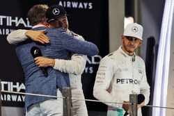 David Coulthard, Red Bull Racing and Scuderia Toro Advisor / Channel 4 F1 Commentator with World Champion Nico Rosberg, Mercedes AMG F1 and Lewis Hamilton, Mercedes AMG F1 on the podium