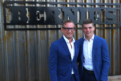 Bernhard van Oranje, mede-eigenaar Circuit Zandvoort, met Max Verstappen, Red Bull Racing, voor het nieuwe restaurant Bernie's